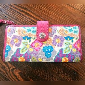 Fossil Women's Leather Wallet.